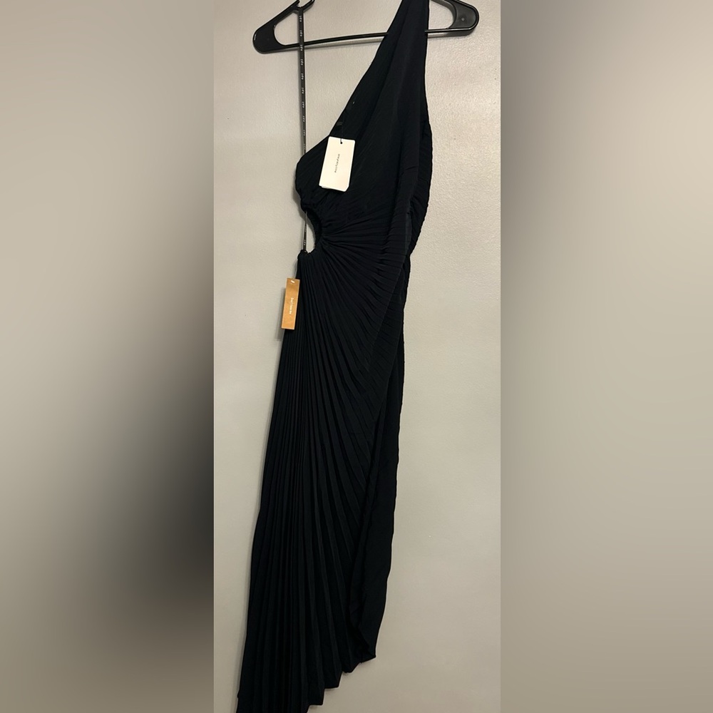 OPT Black pleated one shoulder cutout dress S NWT $185 - Picture 4 of 4
